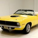 Lemon Twist Straight Steel 426ci Hemi/Shaker Hood Showroom Interior