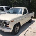 LIFELONG SOUTHERN TRUCK,, 5.0L V8, AUTO, one family owned before me NICE SOLID