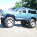 LIFTED 1986 FORD BRONCO 2 EDDIE BAUER RESTORED  ON 35  MICKEY THOMPSONS