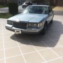 LINCOLN TOWN CAR 1993 (SIGNATURE SERIES) EXCELLENT CONDITION!!