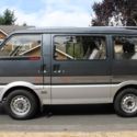 Mazda Bongo LTD 1990 4WD turbo-diesel, maniual F5, only 31ml.