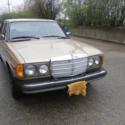 Mercdes Benz 1985 Diesel engine Run & Drive in all Whether Body need some work!!