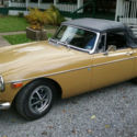 MGB with small bumpers and twin SU&#039;s