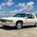 **MINT** 1992 Cadillac Fleetwood Coupe  RARE, 1 of 443 made! 29k original miles!