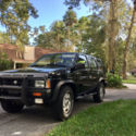 MINT! 93K Miles- Black- 4x4 - Moonroof- AC -Tow Package -Power -Perfect Interior