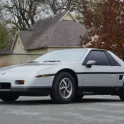 Museum quality 87 Fiero SE V6 MFI