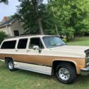 Nice! 1991 Chevrolet R1500 Suburban - Excellent condition throughout