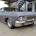 NO RESERVE 1969 RARE Chevrolet Impala KINGSWOOD WAGON 350 V8 Cragers LOUD & LOW!