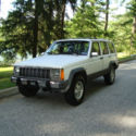 NO RESERVE!! 1990 Jeep Cherokee XJ 4.0L 5spd Manual Stick, 4x4, Cold A/C!!
