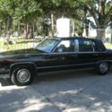 NO RESERVE 1991 CADILLAC FLEETWOOD DE ELEGANCE ESTATE FIND RARE COLOR STRONG V8