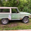 No Reserve! 4x4 Bronco with clean matching title to frame, and glove box tag