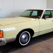 **NO RESERVE AUCTION**1 Owner Rust Free Califonia Car /-Ford LTD Crown Victoria