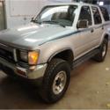 NO RESERVE - TOYOTA - ONE OWNER - 4 RUNNER - CLEAN - 4X4 - SR5 - NEW TIRES - V6