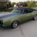 Oldsmobile Cutlass S Holiday Coupe