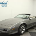 ONLY 17K ACTUAL MILES, 2 OWNERS W/ CLEAN CARFAX, ORIGINAL & SUPER CLEAN, 5.0 V8