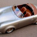 Only 2900 miles, painted in 2021 - Champagne Silver