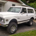 Pair 1972 Chevrolet K5 Blazer, 1972 CST parts Blazer 2 for 1