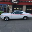 PLYMOUTH DUSTER 1971 MANUAL 4 SPEEDS