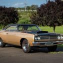 PLYMOUTH ROAD RUNNER HEMI BEAUTIFUL CAR