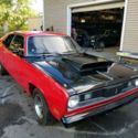 Plymouth screaming duster