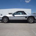 Pontiac Fiero SE 1987 t-tops, 33,000 miles