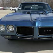 Pontiac GTO - 6.6 Liter 400 Cubic Inch V8