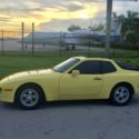 Porsche 944 1987   Rare yellow color , 2.5 8 valve engine , Automatic
