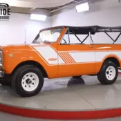 RALLYE RARE 4x4 CONVERTIBLE COLLECTOR MANUAL TRANSMISSION POWER DISC BRAKES