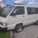 RARE 5 SPEED 1985 TOYOTA VAN (NO RUST)
