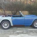 Rare Triumph TR 250 - Numbers Matching - Overdrive Transmission - Wire Wheels