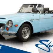 RARELY SEEN DATSUN, FACTORY COLOR COMBO, SMOOTH RUNNING 1600CC ENGINE, A LOT OF