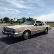 Really nice daily driver runs fantastic no issues to keep from enjoying