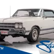 Restored in &#039;22 and Very Nice! Olds 350 Rocket V8, Auto, PS, PB w/ Frt Disc, Sha