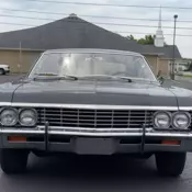 Sedan Chevrolet Impala Sport