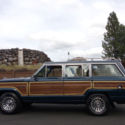 SELLING WITH NO RESERVE 1988 JEEP GRAND WAGONEER ALL ORGINAL 163K RARE COLOR !!