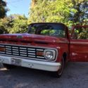 Short bed style-side Ford F100