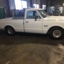 Shortbed, GMC, Lowered Front Disc Brakes.  Comes with 5.3 engine and transmissi