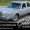 Silver 1986 Lincoln Town Car  5.0 V8 4 Speed Automatic Available Now!