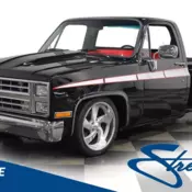 small block V8 overdrive automatic killer look great stance