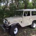 Stunning 1978 FJ40 - 14k Miles - Frame Off Restored