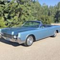 SUPER LOW RESERVE.  MOTIVATED SELLER.  1966 Lincoln convertible, with A/C !!!