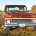 This has a 283, 4 speed manual, almost all original, 1 small rust spot under cab