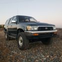 TOYOTA 4RUNNER  SR5  4WD 5 SPEED MANUAL Ca CAR!!!