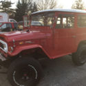 Toyota FJ40, FJ-40 Land Cruiser - RED with Hardtop and extra Soft Doors - Great!