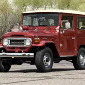 Toyota Land Cruiser FJ40 - 4.2-liter 2F inline-six