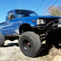 Toyota truck lifted 4x4