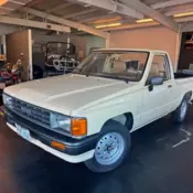 TOYOYA SR5 1980 PICK UP