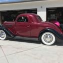 Traditional 1935 Ford 3 window coupe