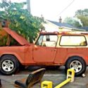 Trending Now 304 v-8 Holley 4v auto,4wd,removable hardtop,project great body