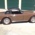 Triumph TR-6
